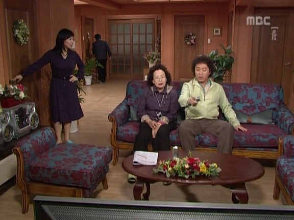 [거침없이하이킥] 순재 인감도장 들고 도주한 범이ㅋㅋㅋㅋㅋㅋㅋ.jpg | 인스티즈