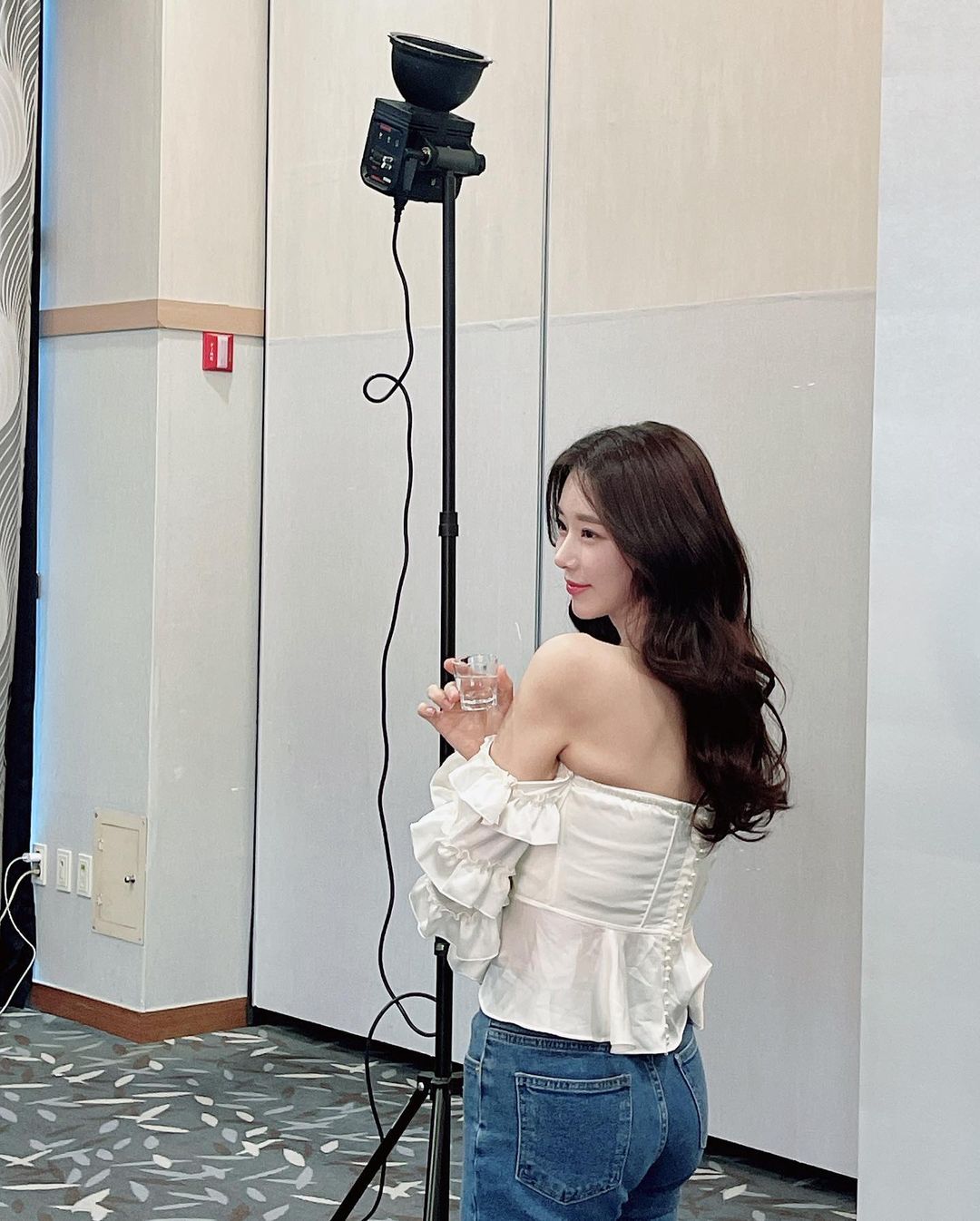 증명사진 때문에 법원에 불려간 배우 이주빈.jpg | 인스티즈