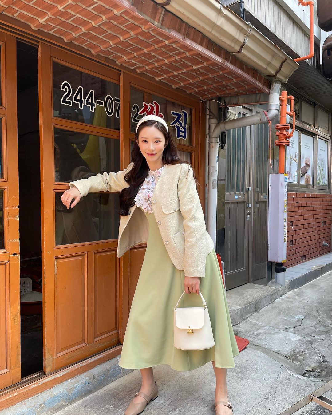 증명사진 때문에 법원에 불려간 배우 이주빈.jpg | 인스티즈