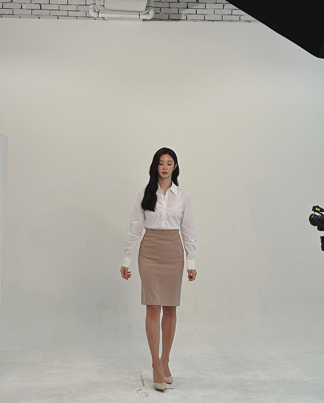증명사진 때문에 법원에 불려간 배우 이주빈.jpg | 인스티즈