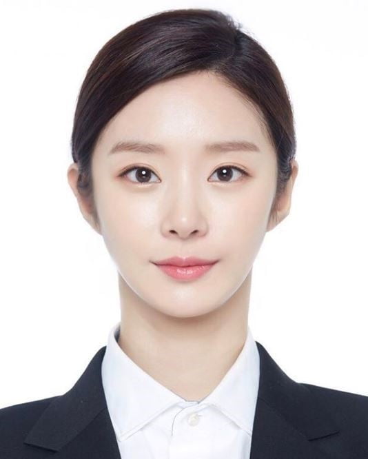 증명사진 때문에 법원에 불려간 배우 이주빈.jpg | 인스티즈