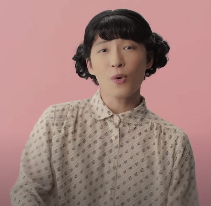 ??? : 호시노겐이랑 유재석이 닮으면 얼마나 닮았다고 그래 ㅋㅋㅋㅋㅋ | 인스티즈