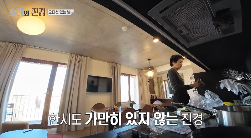 친해도 서로 조심스러워 하는 게 보기 좋은 조합...jpg | 인스티즈