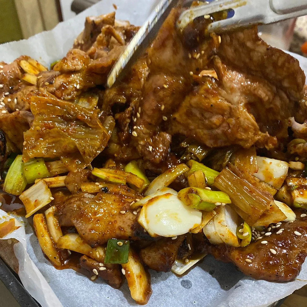 광주의 식당에서 묵은지 김치에 매료된 일본인 | 인스티즈