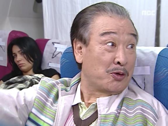 [거침없이하이킥] 비행기 안에서 민폐짓 쩌는 순재네 식구들ㅋㅋㅋㅋㅋ.jpg | 인스티즈