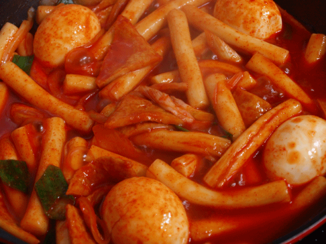 매콤달콤 떡볶이 좋아하세요? | 인스티즈