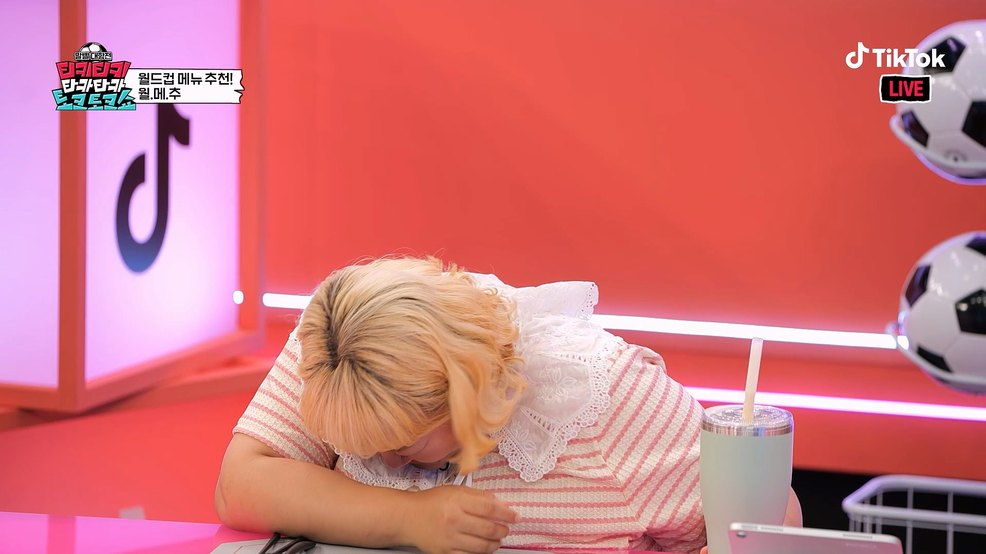 마계 요리 전문가 김풍이 새로 가져온 요리...jpg | 인스티즈