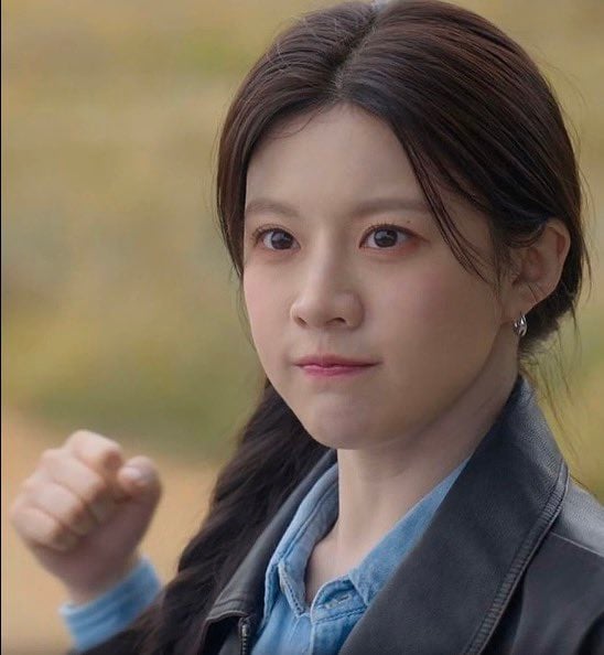 고윤정이 어릴때 남동생과 자주 싸운 이유 | 인스티즈