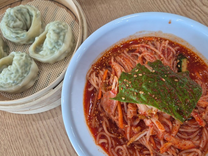 호불호 갈리지만 매니아층 많은 비빔국수 체인점 | 인스티즈