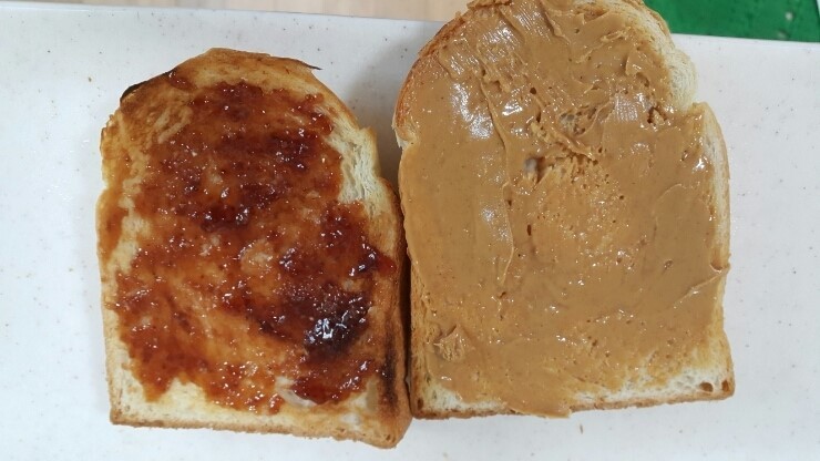 맛있다는 토스트 꿀조합 | 인스티즈