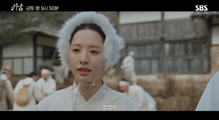 잘못된 착용법이 주류가 되어 버린 전통 방한구.jpg | 인스티즈