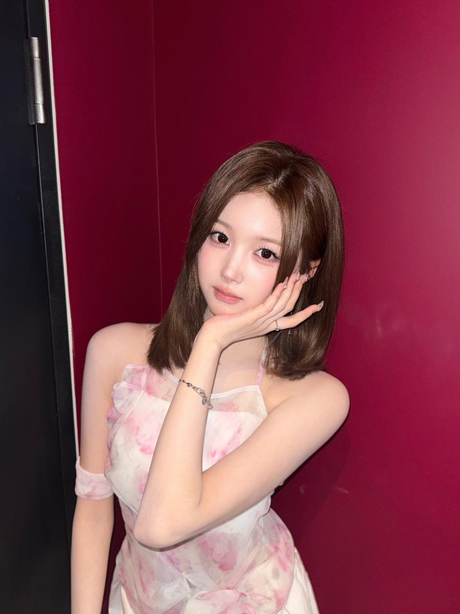 데뷔 후 처음 중단발한 09년생 여돌 근황…jpg | 인스티즈