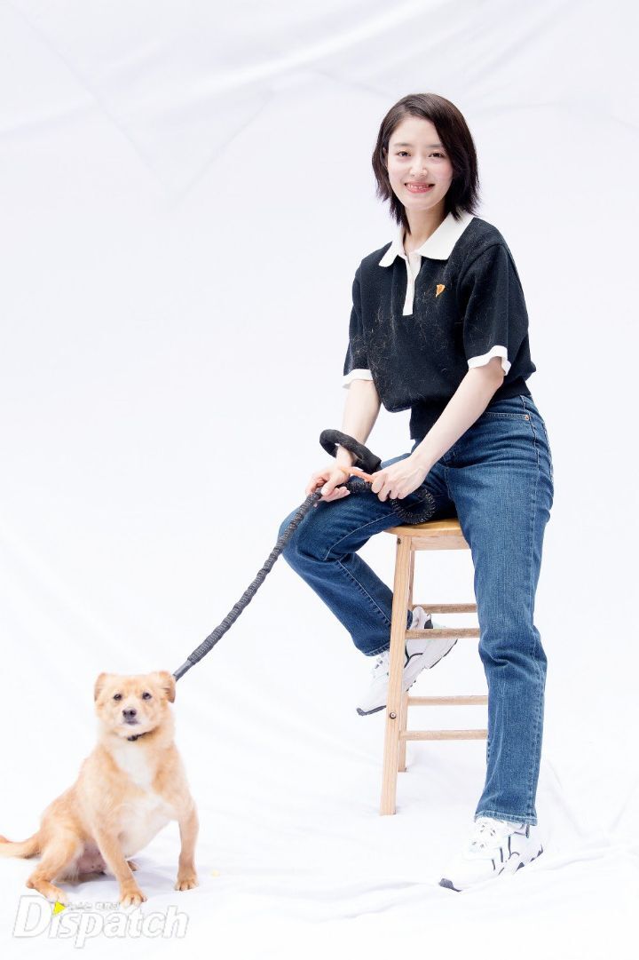 옷에 묻은 털이 찐이라는 이세영 유기견 화보 | 인스티즈