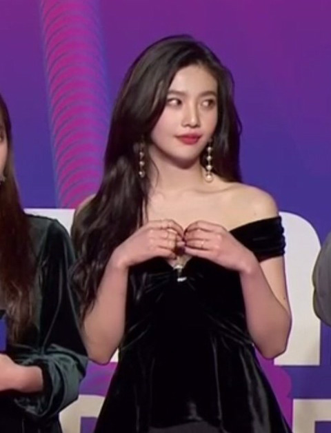 레드벨벳 조이 | 인스티즈
