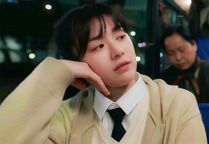 무빙 고윤정.gif | 인스티즈