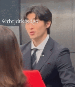 조규성이 이강인한테 뽀뽀하는 게 왜 유독 도파민 도는지 분석하는 달글 | 인스티즈