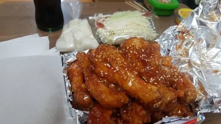 옛날 양념통닭 비주얼 | 인스티즈
