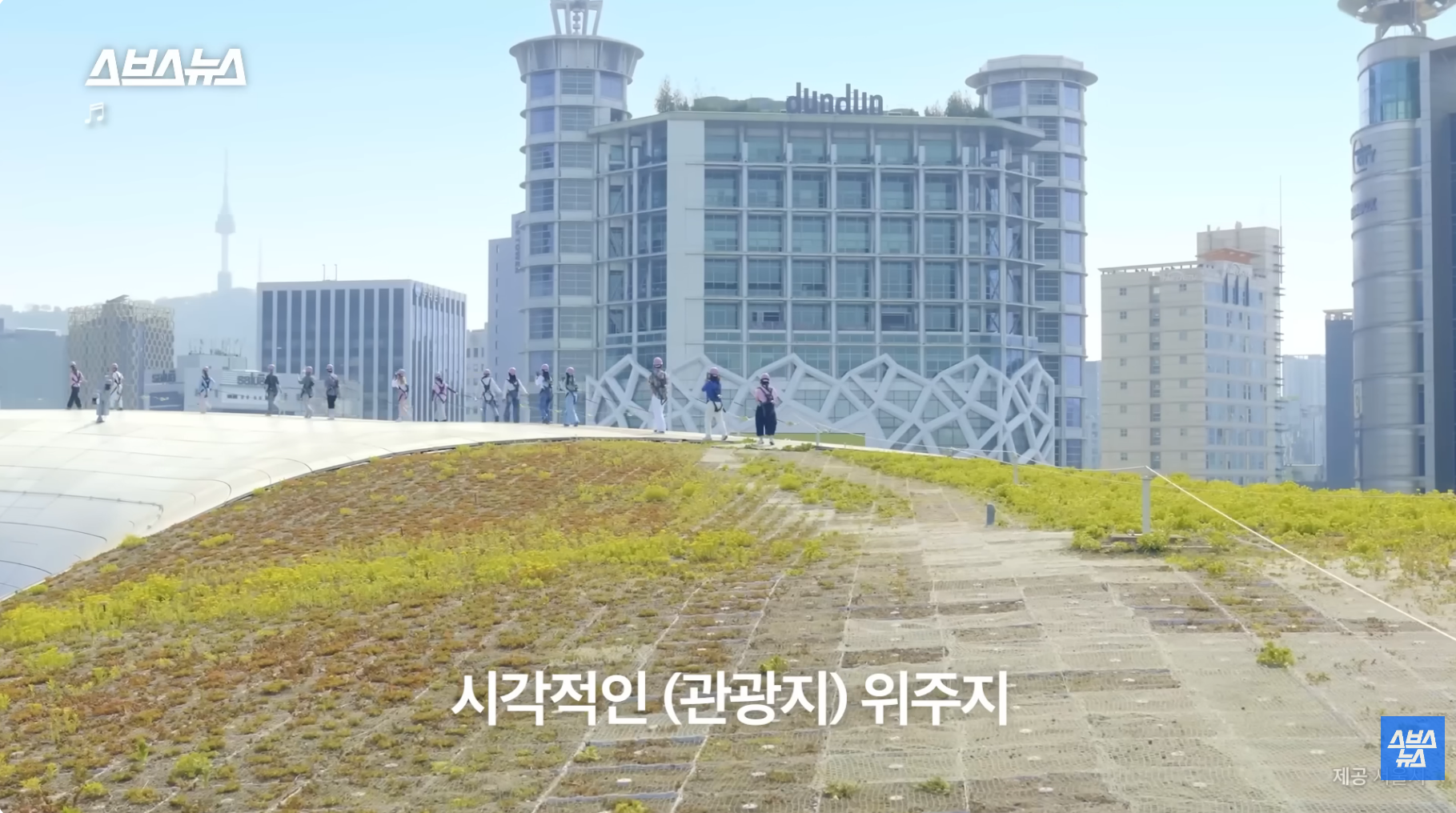 올해 방문객 2천만 예상, 디자인 명소로 바뀐 DDP 근황 | 인스티즈
