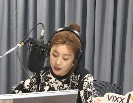 머리숱이 너무 많아서 머리끈이 터지는 연예인; | 인스티즈