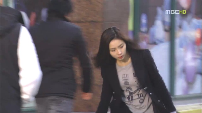 남녀 3명이 삼각관계가 되면 흔히 발생하는 일.jpg | 인스티즈