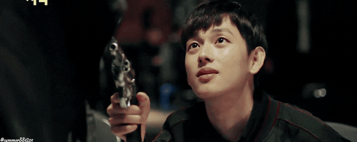 물과 기름처럼 절대 섞일 수 없다는, 남자 연예인 취향 소나무 양대산맥.gif | 인스티즈