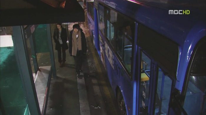 남녀 3명이 삼각관계가 되면 흔히 발생하는 일.jpg | 인스티즈