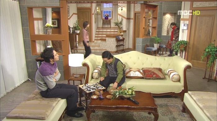 남녀 3명이 삼각관계가 되면 흔히 발생하는 일.jpg | 인스티즈