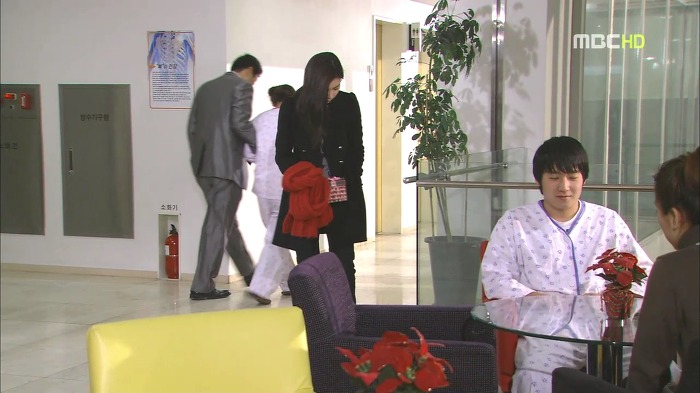 남녀 3명이 삼각관계가 되면 흔히 발생하는 일.jpg | 인스티즈