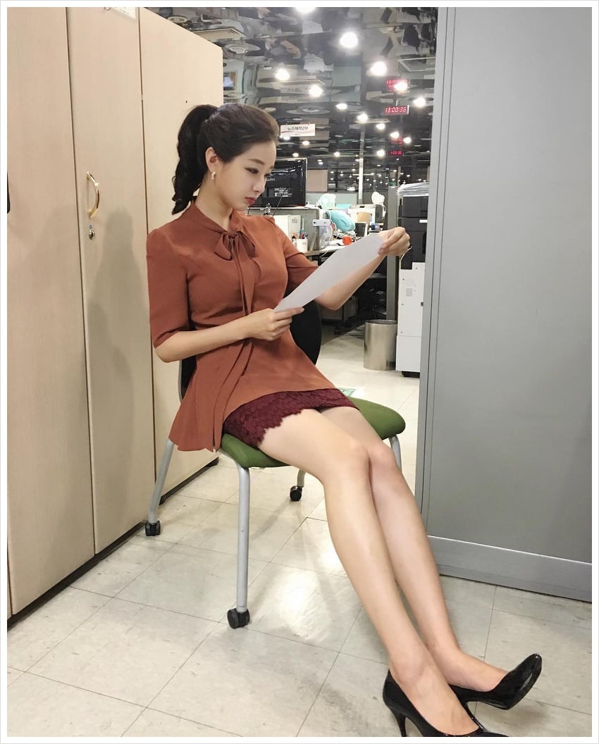 신예지 기상캐스터 몸매 움짤.gif | 인스티즈