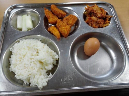 학생을 위해 나온 치맥 식단 | 인스티즈