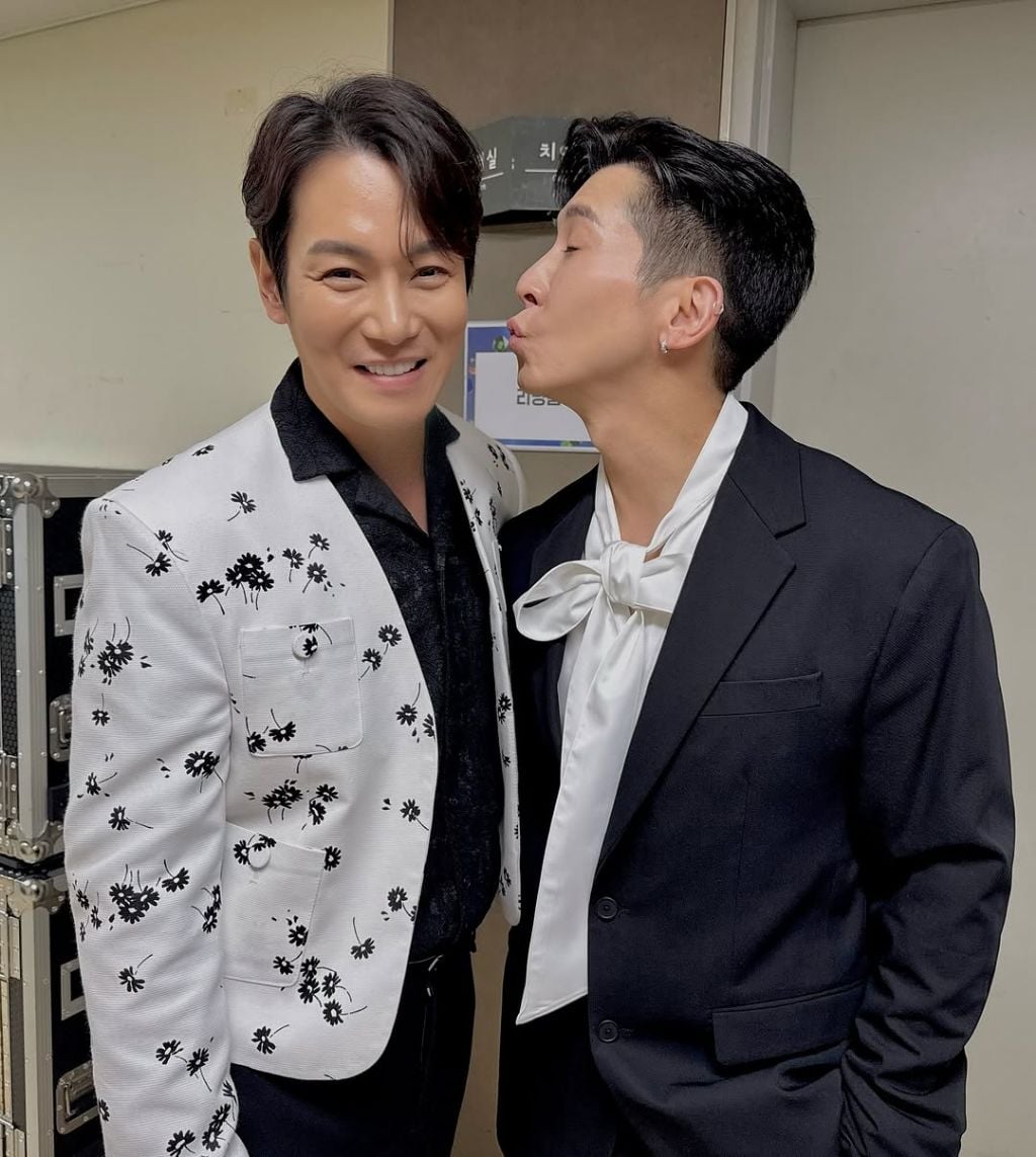 오랜만에 플라이투더스카이 환희x브라이언 투샷 | 인스티즈