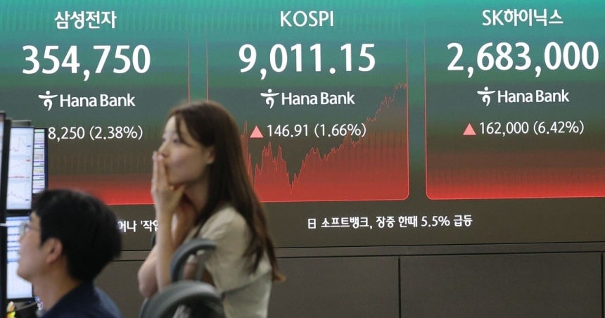 코스피 9000시대에 보니까 전생 같다는 이재명 사진.jpg | 인스티즈