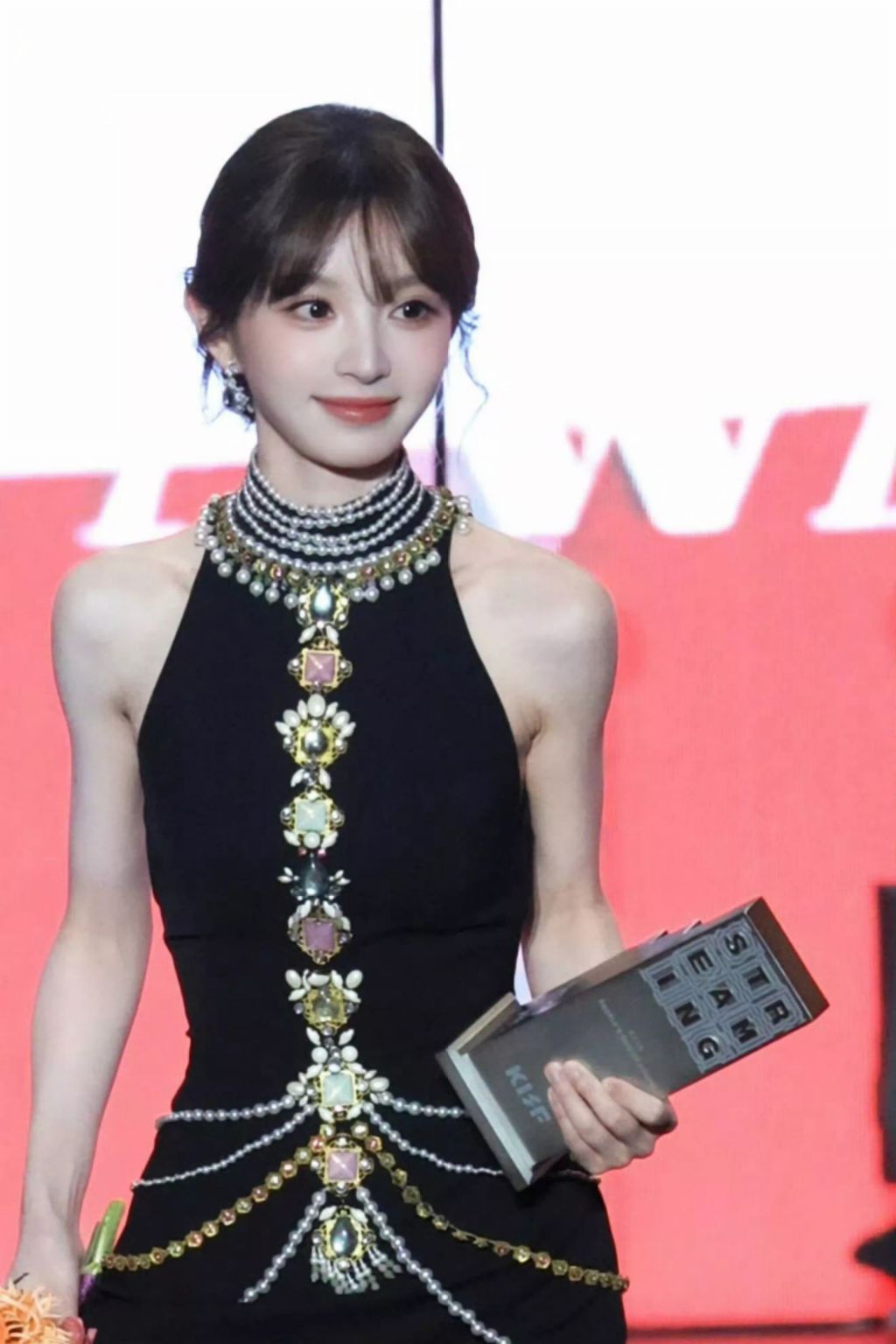 어제 우리나라 시상식에서 화제 된 중국 여배우 | 인스티즈