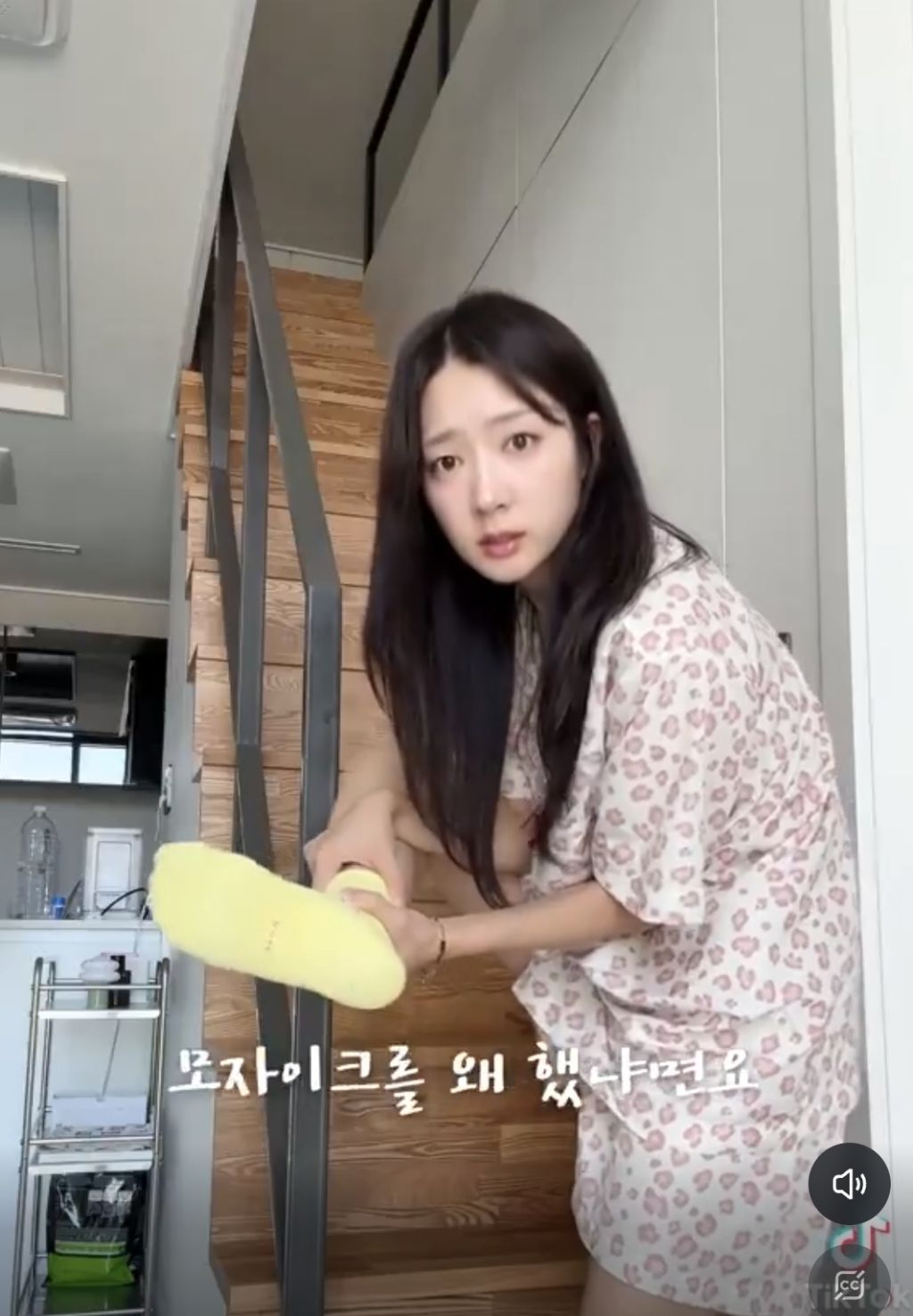 발 모자이크 왜했어요? | 인스티즈