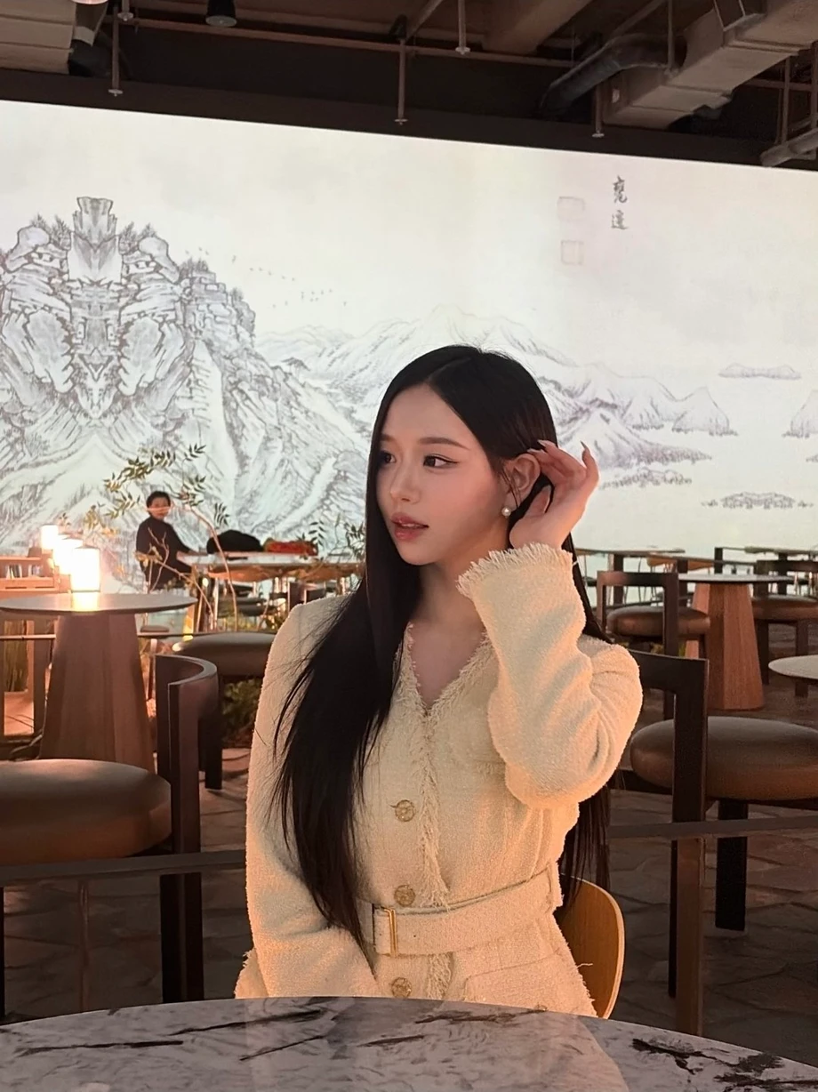 은근 개쩐다는 트리플에스 김채연.gif | 인스티즈