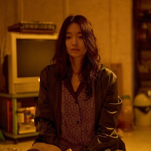 오늘 개봉한 신민아 주연 스릴러 영화 눈동자 | 인스티즈