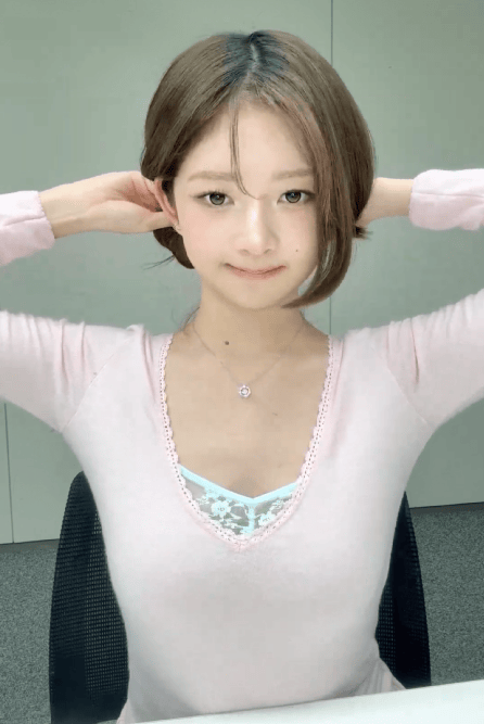 묘한 섹시미가 있는 아이브 레이.gif | 인스티즈