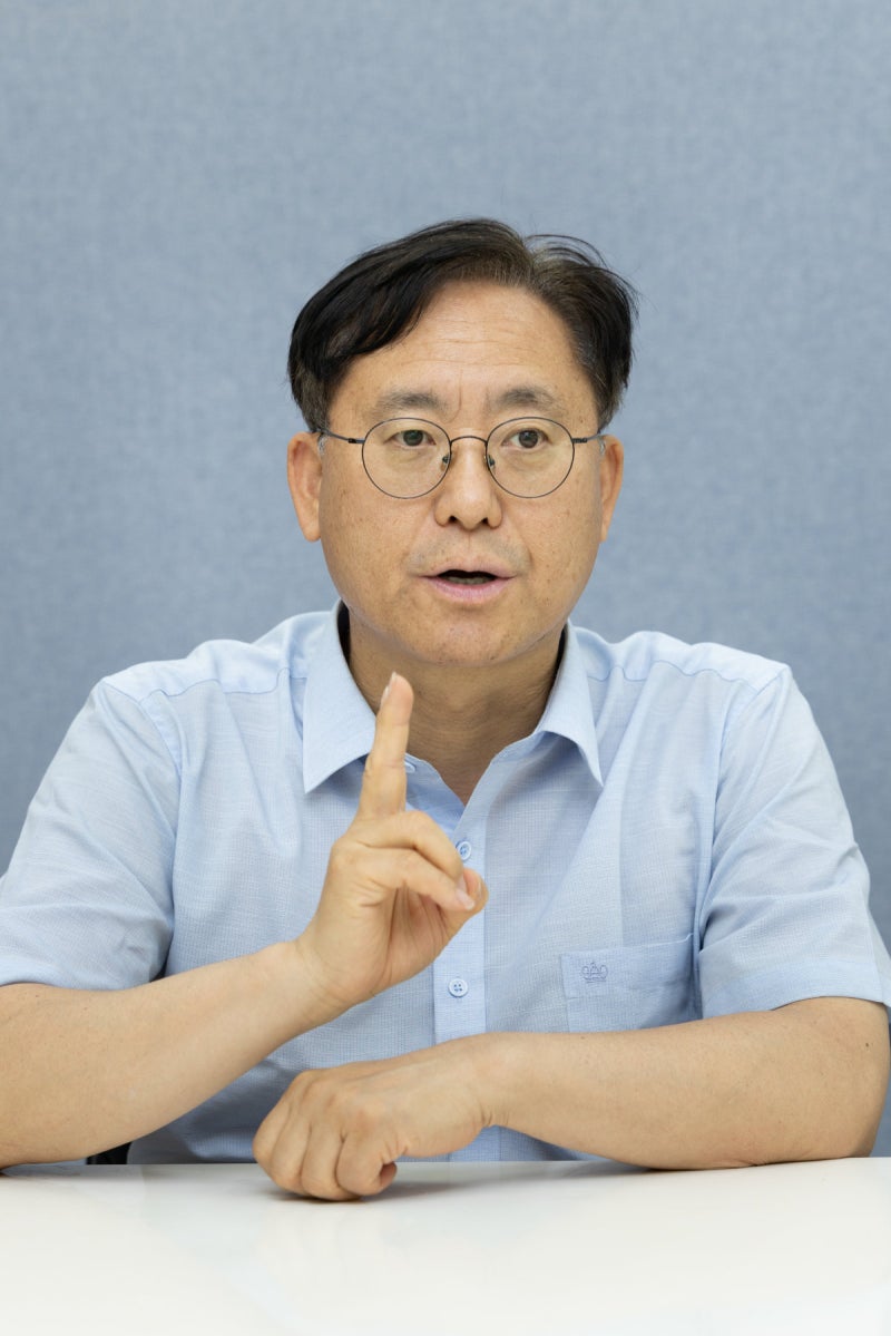 "미국보다 돈 2배나 많이 풀려… 원/달러 환율 내년 1700원 돌파 가능성” | 인스티즈