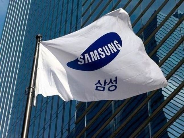 삼성전자, 시총 1위 탈환…SK하이닉스와 왕좌 경쟁 | 인스티즈