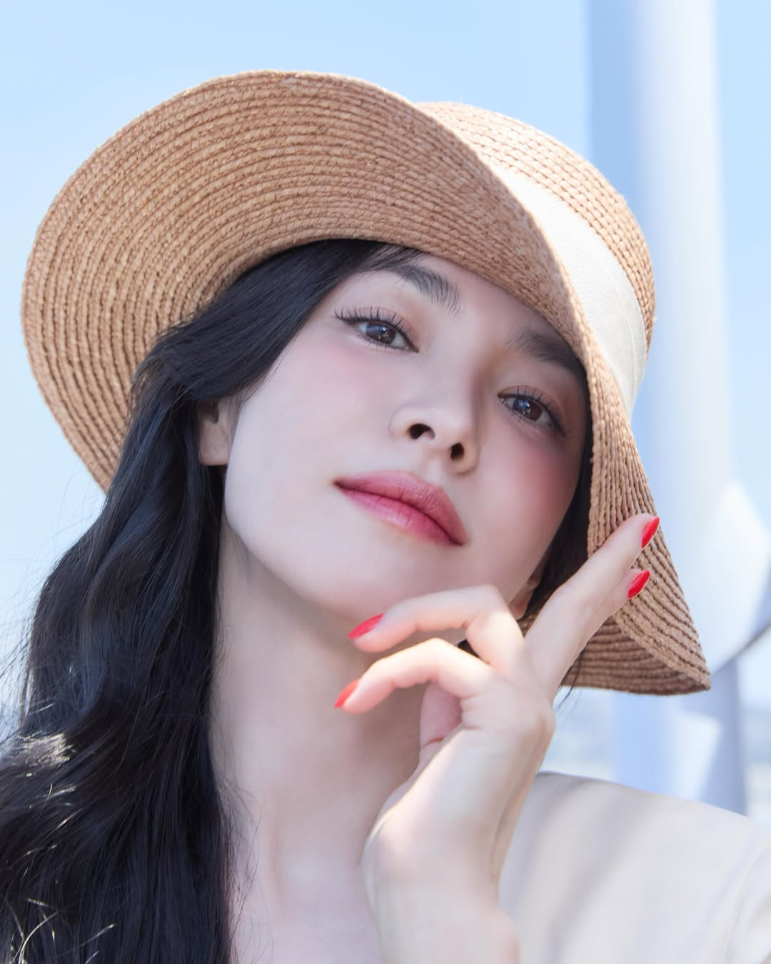 프랑스 겔랑 크루즈 탑승한 송혜교 근황 | 인스티즈