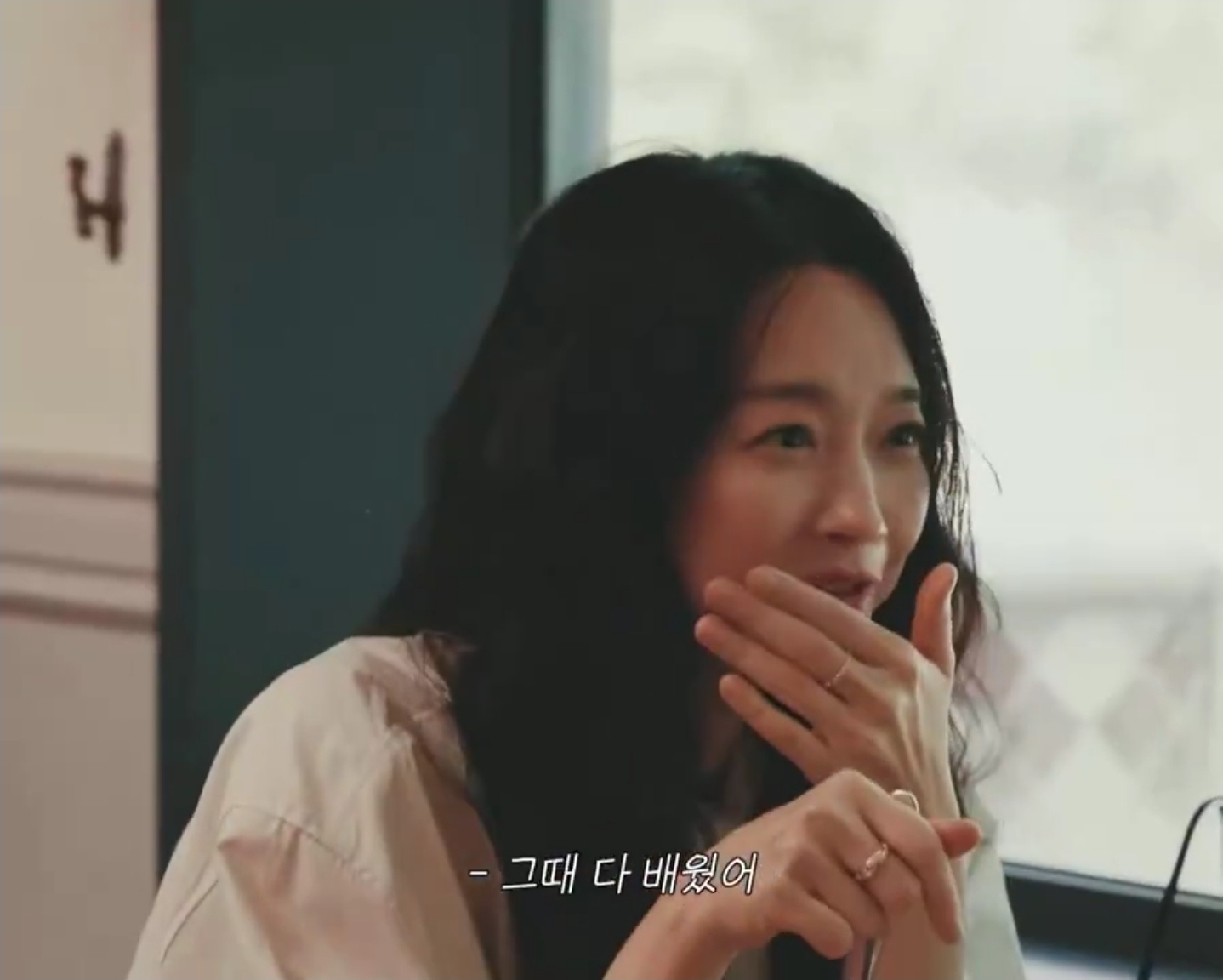 아직 신조어 따라가려면 한참 먼 신민아 (feat. 영지소녀).jpg | 인스티즈