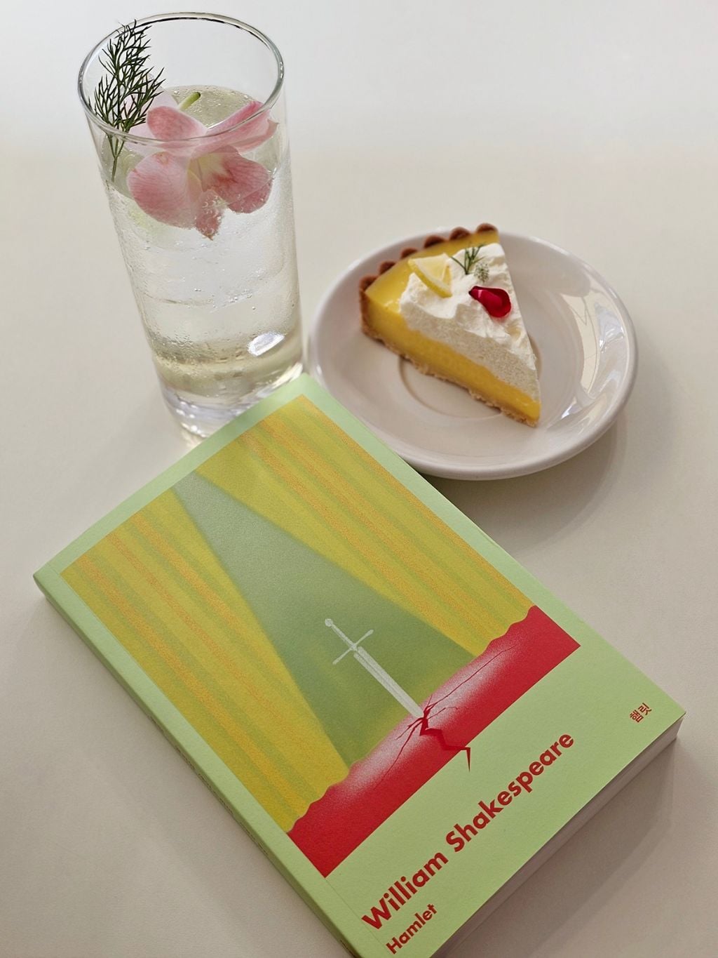 📚 책과 어울리는 디저트 찾는 게 취미인 사람의 '대구 카페' 추천! 🍰 (사진과 글 많음 주의) | 인스티즈