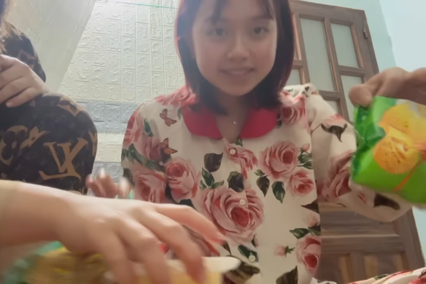 한국 베트남 혼혈의 베트남 외갓집 가는 브이로그 | 인스티즈