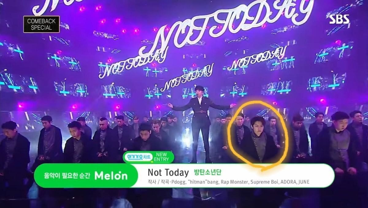BTS 댄서였다가 20살에 JYP 입사 2주 만에 기본 안무 최단 기록 찍고 1달 만에 데뷔조 들어가서 8개월 후 데뷔한 남돌 | 인스티즈