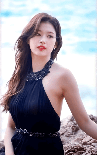 등짝도 요망한 트와이스 사나 .gif | 인스티즈