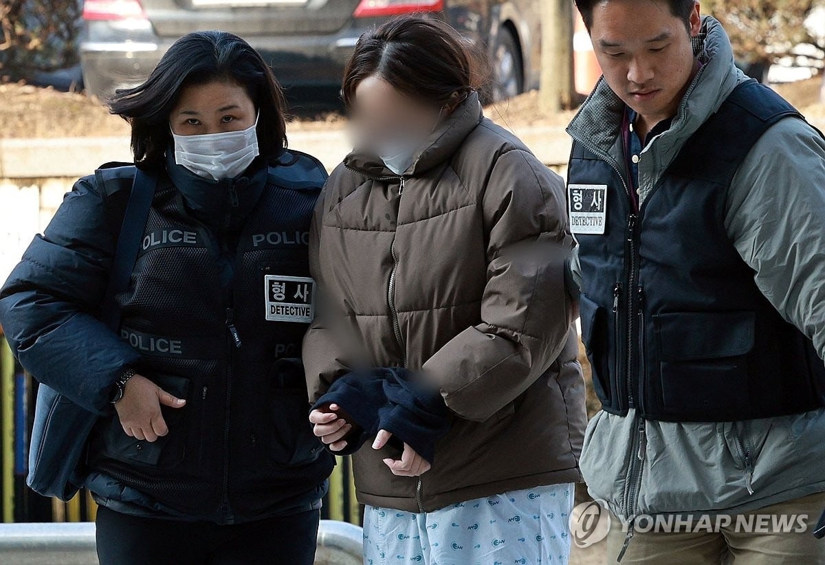 '신생아 유기해 사망' 베트남 유학생 산모 1심서 징역 10년 선고 | 인스티즈