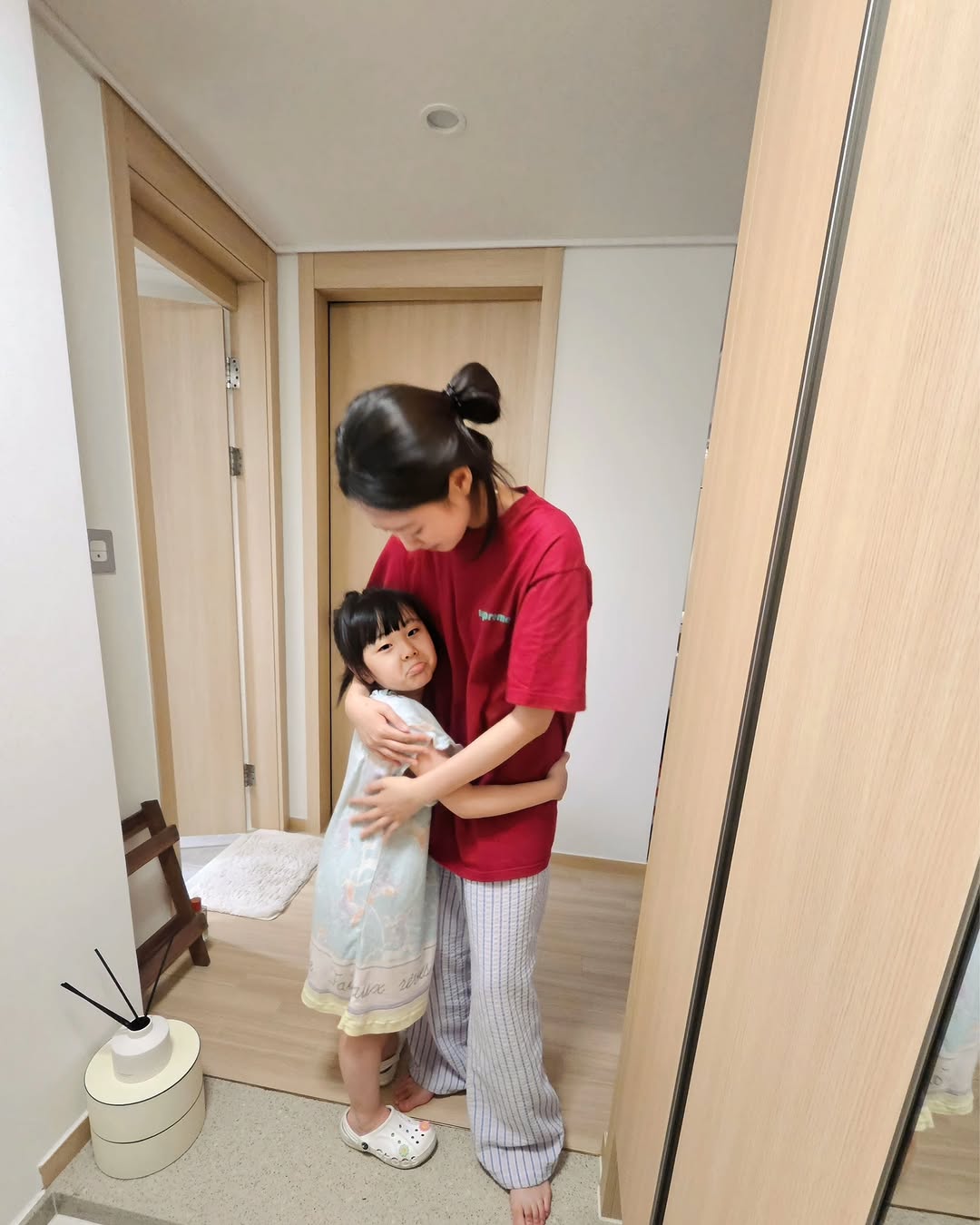 지예은 집에 놀러간 하하 딸 송이.jpg | 인스티즈
