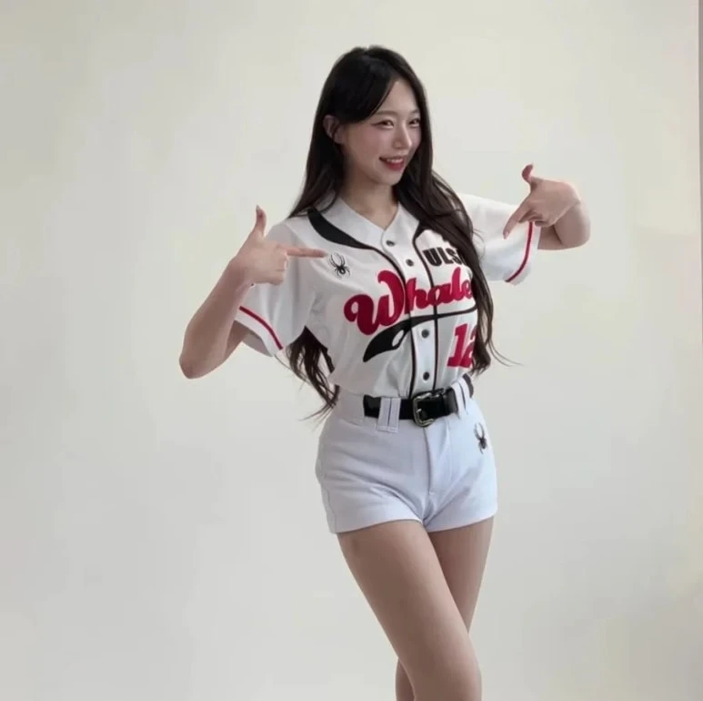 요즘 인기 장난 아니라는 윤채원 치어리더 | 인스티즈