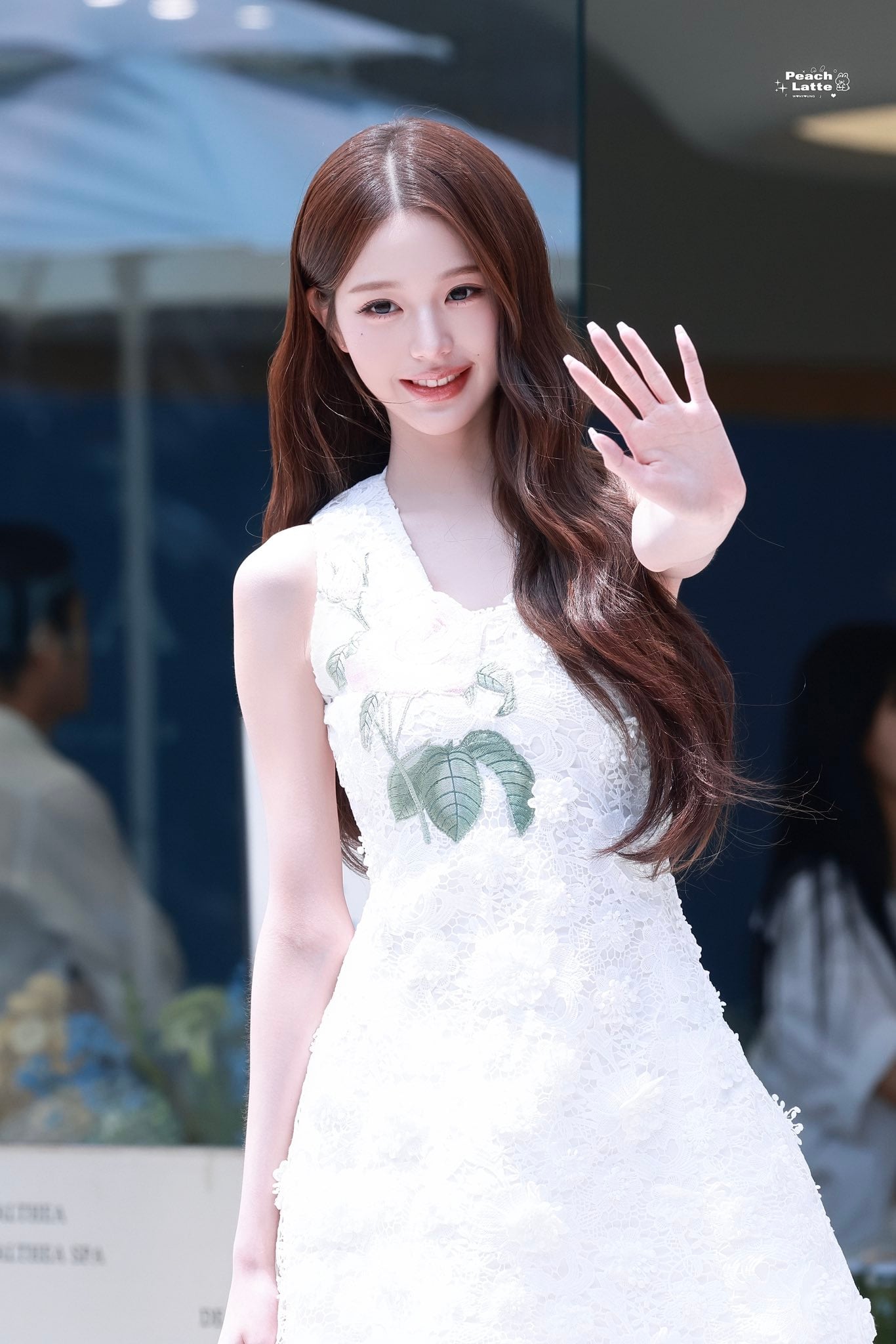 오늘자 닥터엘시아 포토콜 아이브 장원영 고화질짤 | 인스티즈