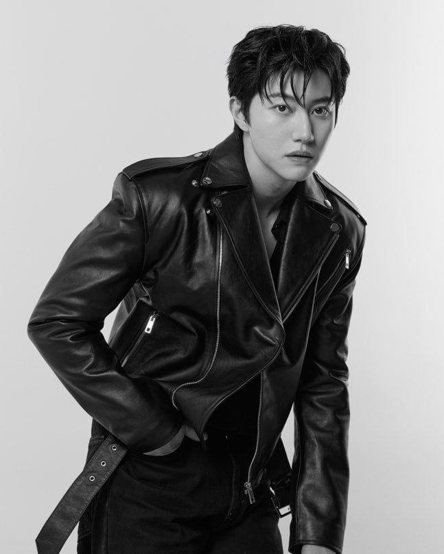 더블랙레이블 간 곽동연, 새 프로필 공개 | 인스티즈